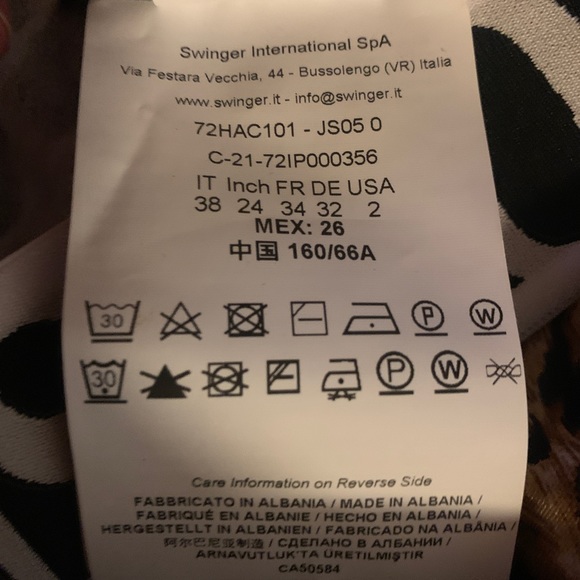 Versace Jeans Couture NWTs leopard leggings size 38 womens - Picture 7 of 12